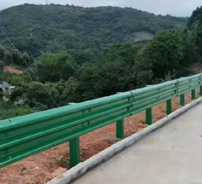 高速公路护栏板